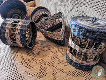 Заредете изображение във визуализатора на галерията – Панер Плетен Тръбички от Хартия #3