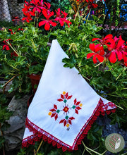 Заредете изображение във визуализатора на галерията – Бродирана Декоративна Памучна Кърпичка Българска Бродерия Тънък Ширит #2
