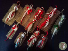 Заредете изображение във визуализатора на галерията – Pletitsa &quot;Семейна картина&quot; Мартеница M #2
