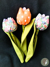 Заредете изображение във визуализатора на галерията – &quot;Лале&quot; Точки Оранжево Декоративно Цветe Плат
