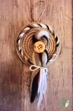 Заредете изображение във визуализатора на галерията – Pletitsa &quot;Семеен кръг&quot; Мартеница XL #3
